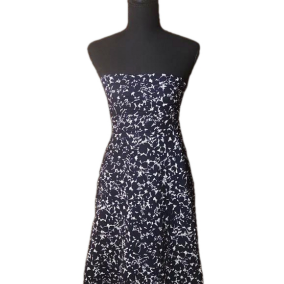 J. Crew Dresses & Skirts - J. Crew strapless navy blue floral dress, size 2